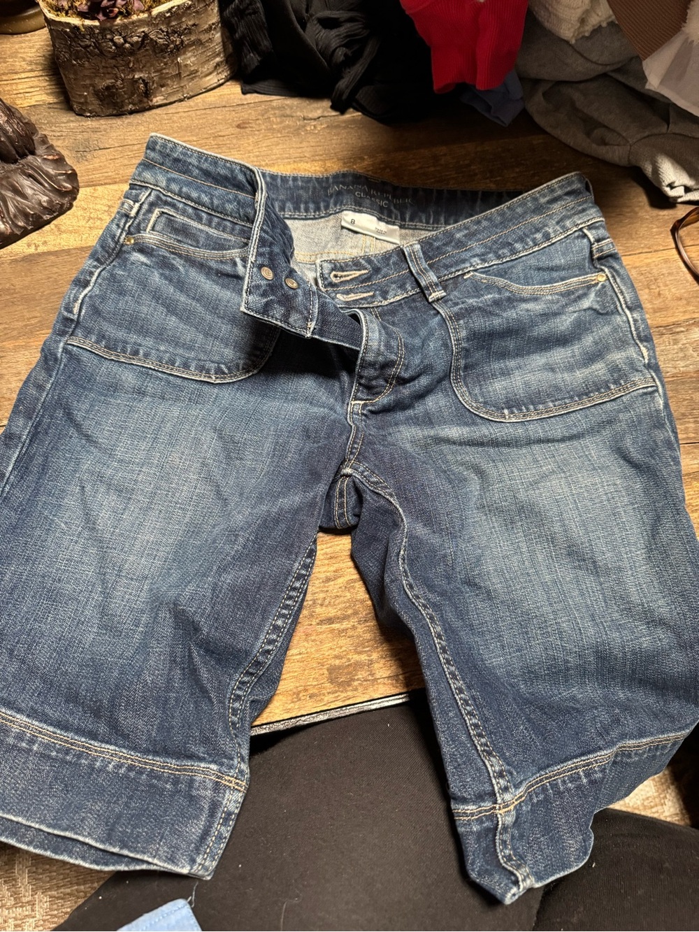 Banana Republic Classic Light Wash Blue Jeans